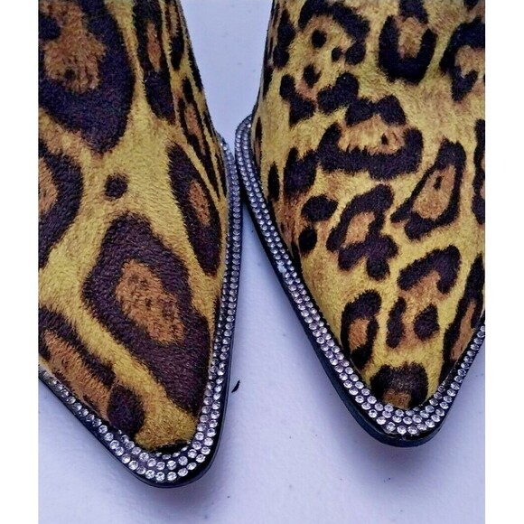 Green leopard print mule heel w/rhinestone accents Size 7.5 Fashion Nova - Picture 7 of 7